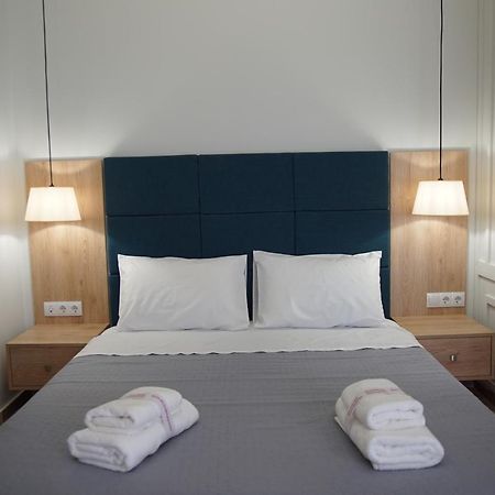 Simplychic Apartment C Kalamáta Buitenkant foto