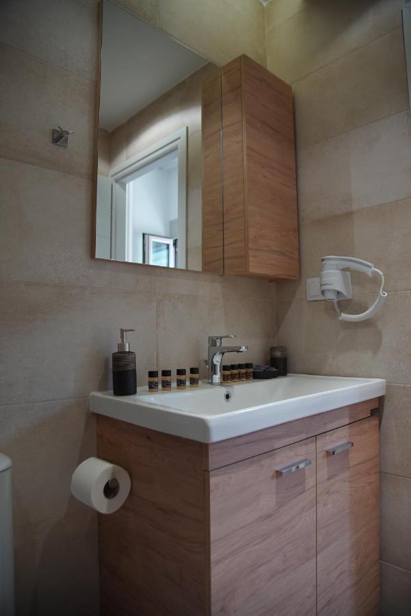 Simplychic Apartment C Kalamáta Buitenkant foto